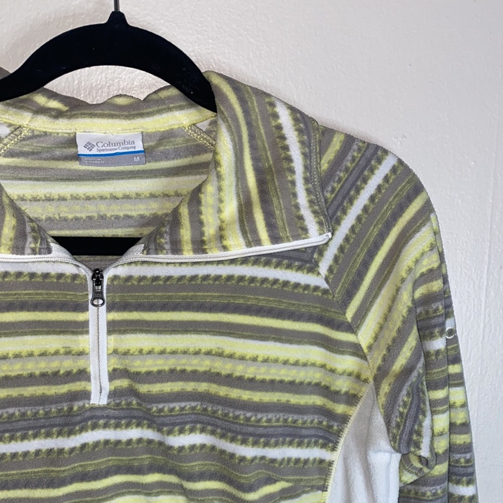 💋Comfy Columbia patterned quarter zip up!
